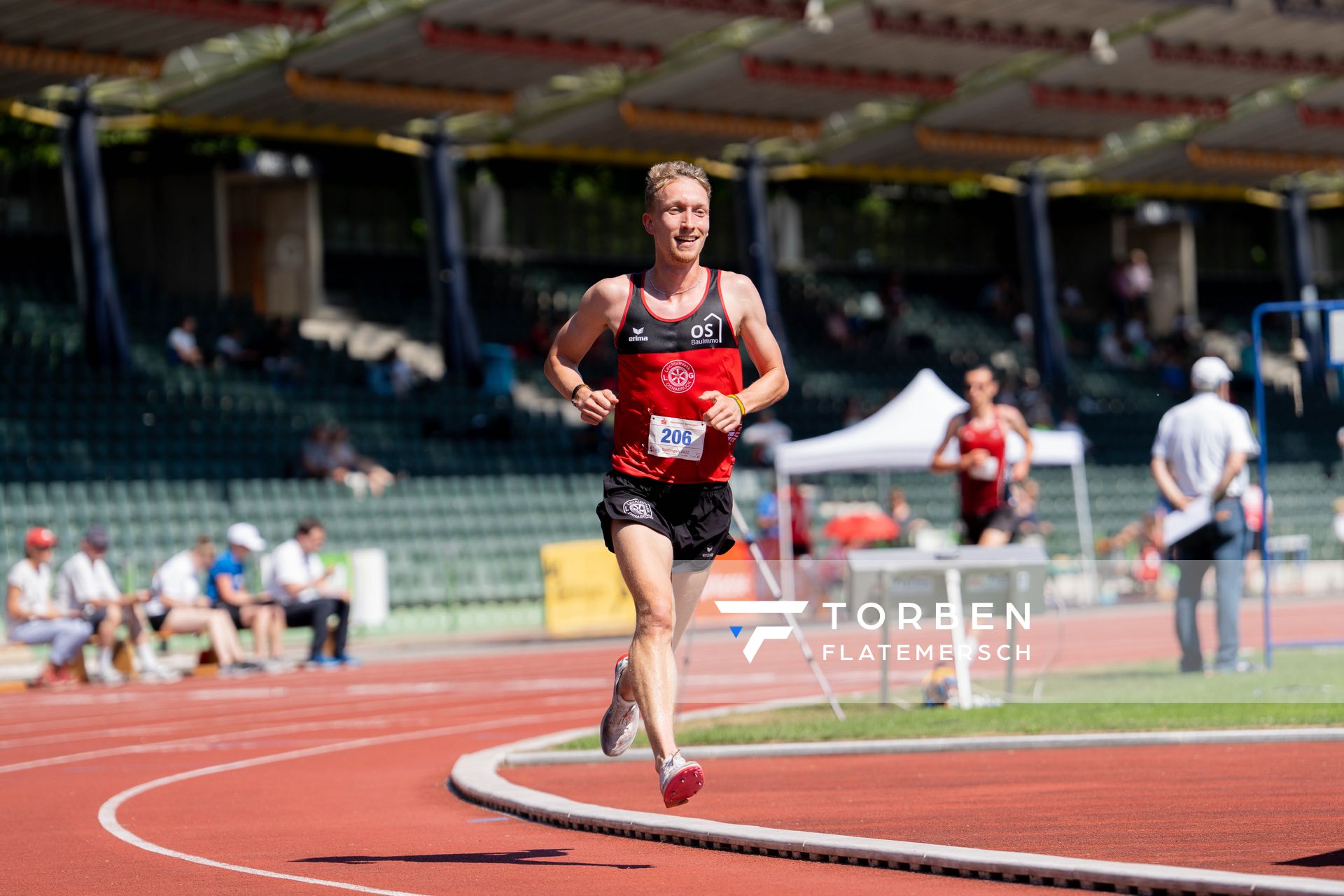 Felix Nadeborn (LG Osnabrueck) ueber 5000m am 03.07.2022 waehrend den NLV+BLV Leichtathletik-Landesmeisterschaften im Jahnstadion in Goettingen (Tag 1)